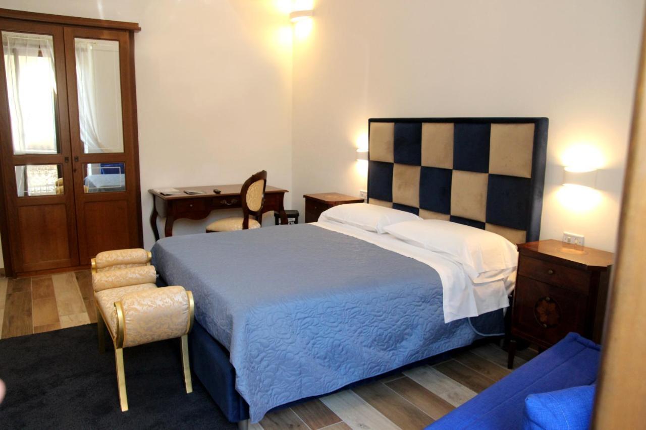 Pompei Luxury Suite מראה חיצוני תמונה
